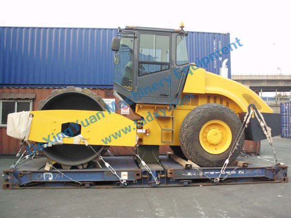 c鿴ԔϢ}Road roller xΔ(sh)1132